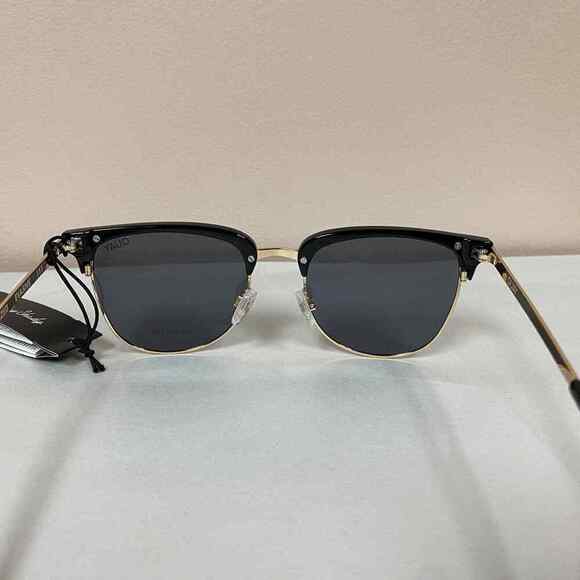 Quay Australia X Arod Evasive Black Smoke Polarized Sunglasses Retro Square - Picture 9 of 11